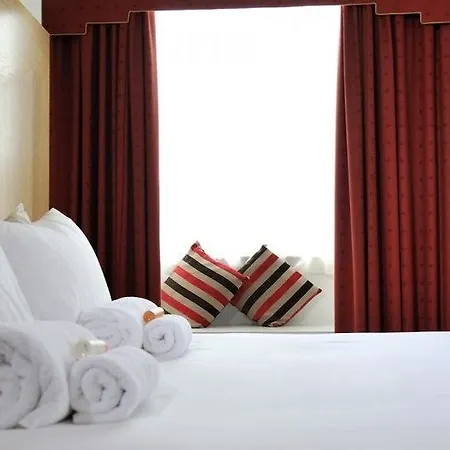 Mannings Hotel